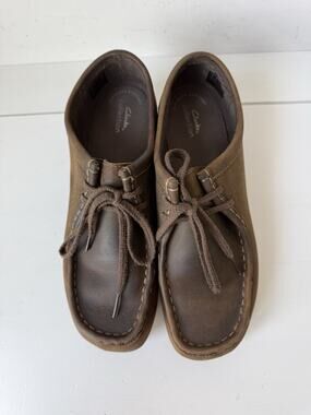 Clarks Wallabee Women’s Brown Low Top Leather Crepe Sole Lace Up Shoes Size 9 M